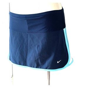 Nike tennis skort